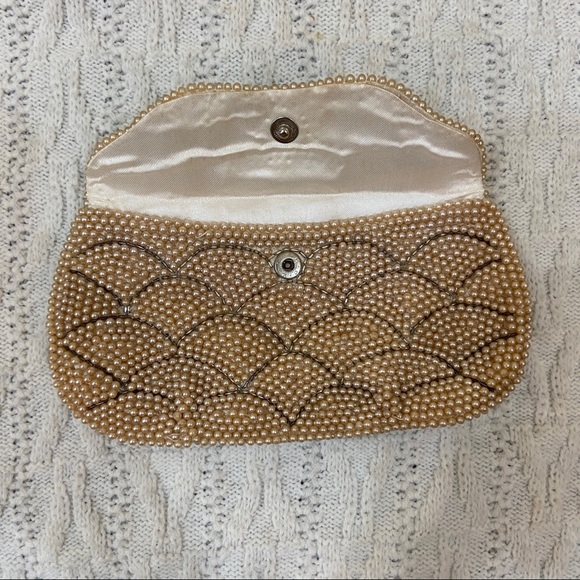 Vintage, Ricci, Creamy Pearl Beaded 2-way Clutch-Crossbody 8in x 4.5in - Picture 2 of 5
